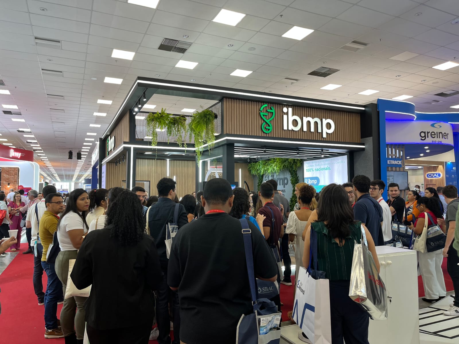 IBMP apresenta seus produtos para diagnóstico em um dos maiores Congressos de Análises Clínicas do Brasil